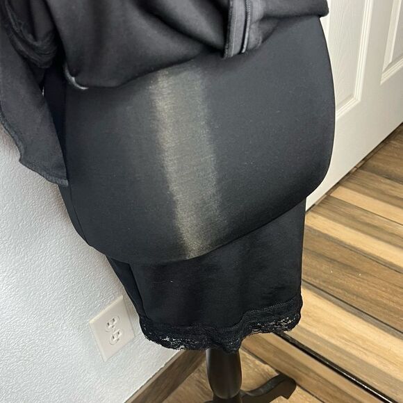 Gravitas We Are That Dress Little Black Bodycon Short Sleeve Dress Size Extra Sm - Picture 10 of 15